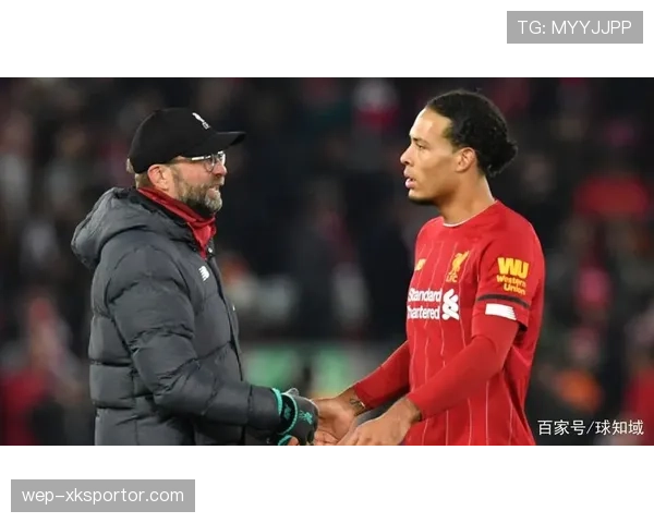 范戴克与拉莫斯：中卫出球重心由后置分发转向单点推进