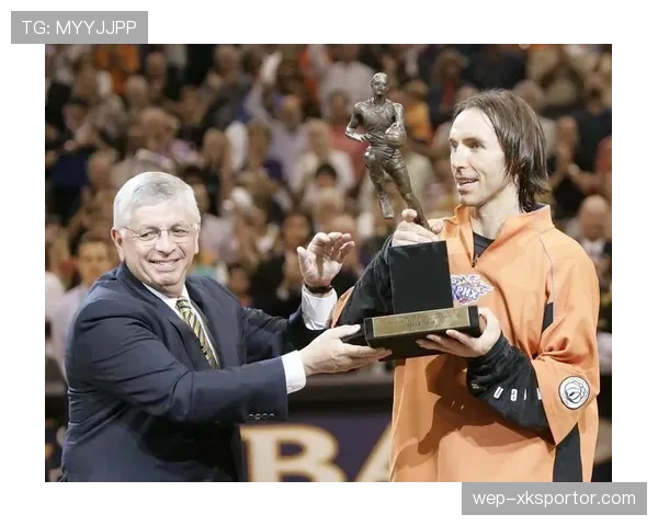 纳什无球穿插改变团队进攻节奏提升助攻效率